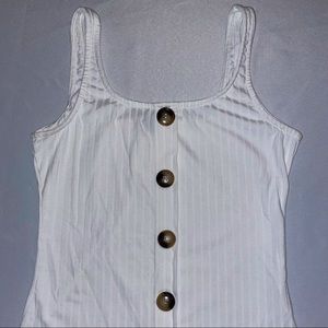 SHEIN white front-rib knit cami top with buttons 
Size medium (6)